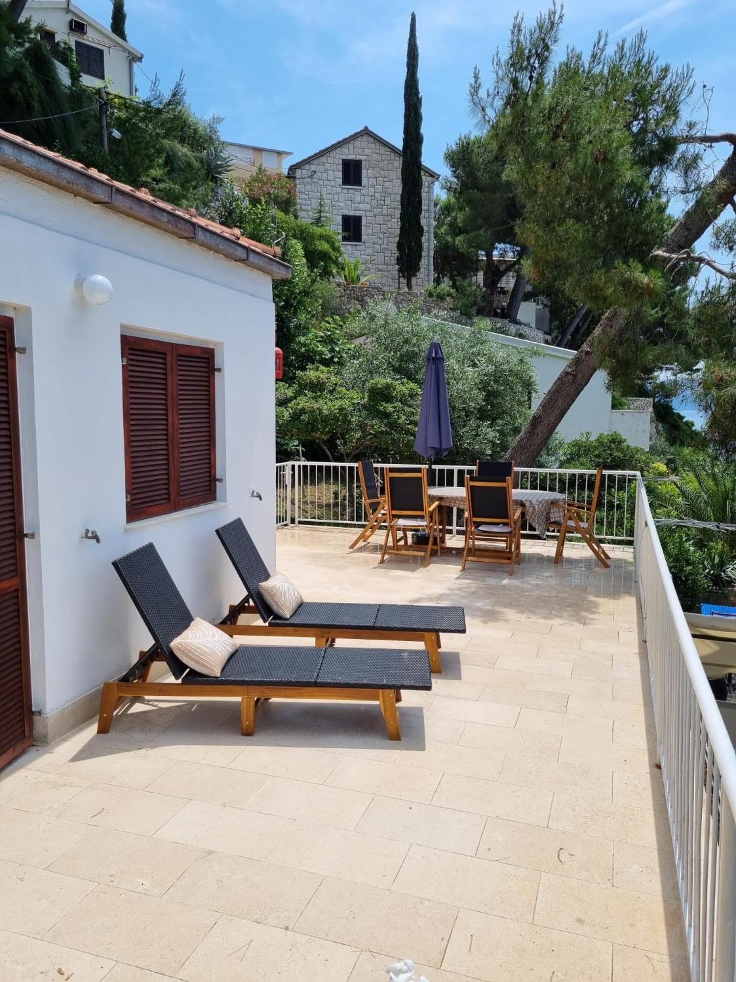 Ferienwohnung Apartman On The Beach - Nemira, Omiš Exterior foto